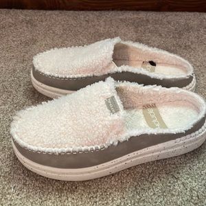 Womens Hey Dude slip on Sherpa Lexi Rise shoe